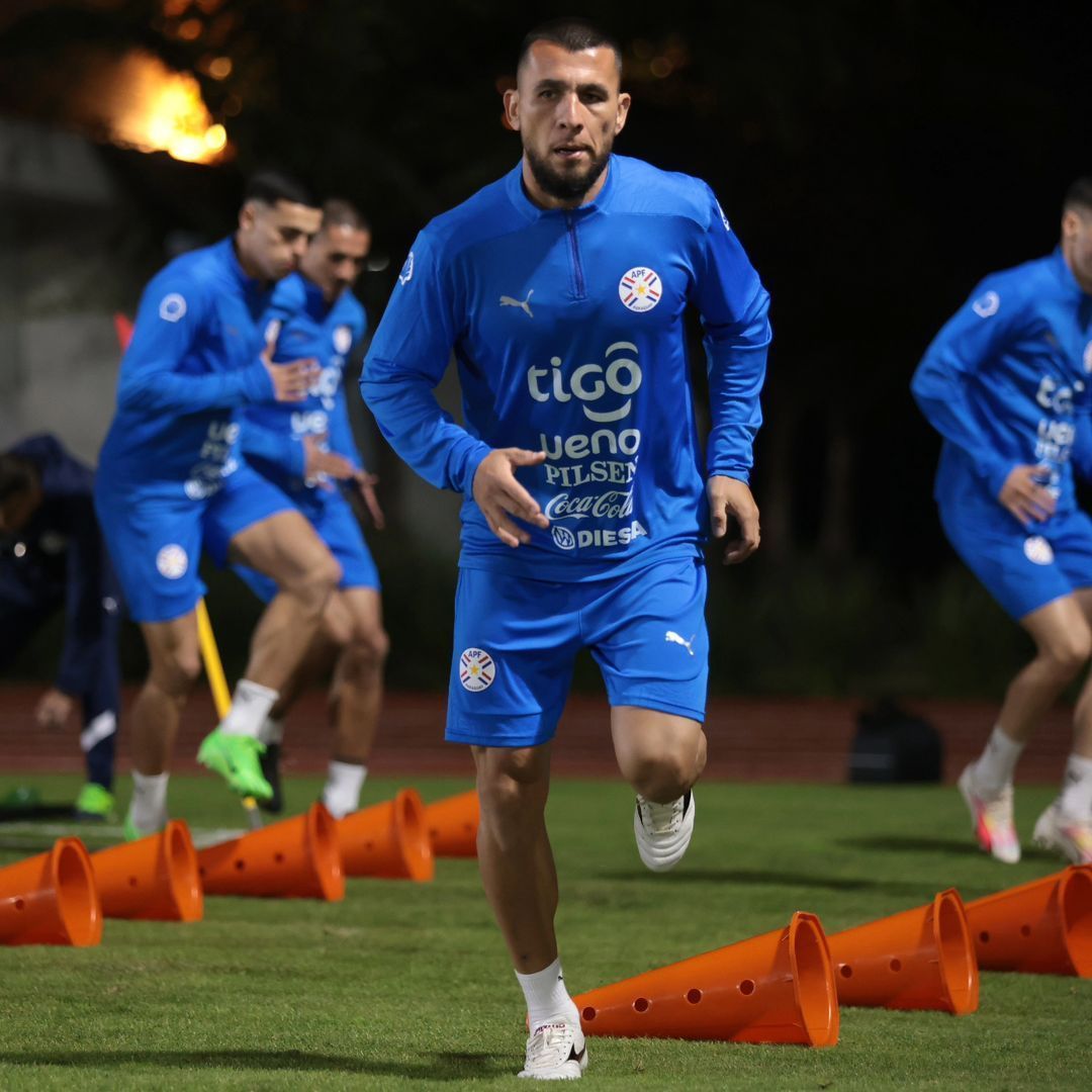 Próximo do Atlético, Junior Alonso inicia treinos com a Seleção Paraguaia