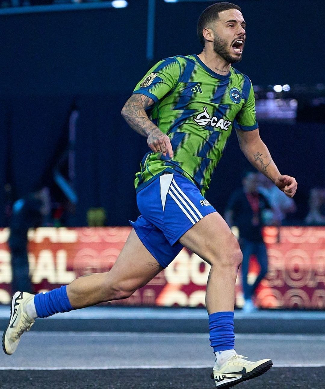 MVP da liga de Piqué passou pelo Cruzeiro e foi dispensado por Renato no Grêmio