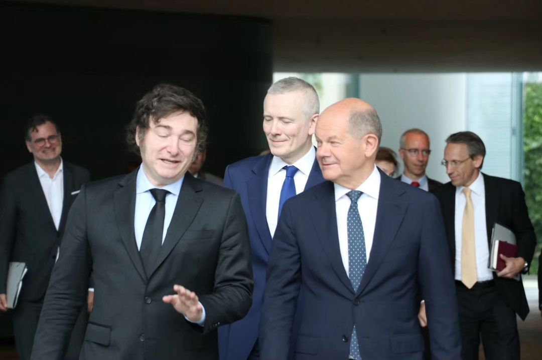 Scholz e Milei concordam com conclusão do acordo livre comércio entre Mercosul e União Europeia
