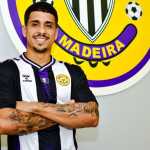 Clube europeu anuncia contratação de meio-campista do Atlético