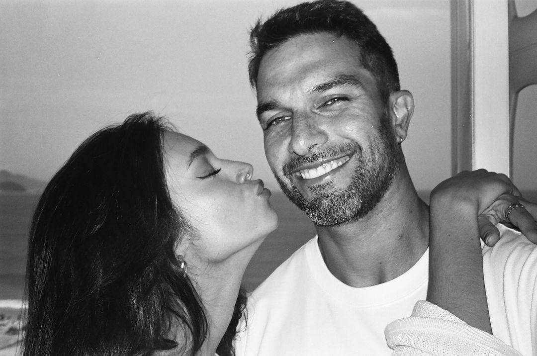 Alane, do BBB 24, oficializa namoro com Lucas Silva, irmão e empresário do cantor Silva
