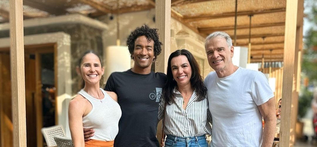 Lenda do vôlei, Bernardinho vive romance com apresentadora da Globo, diz revista