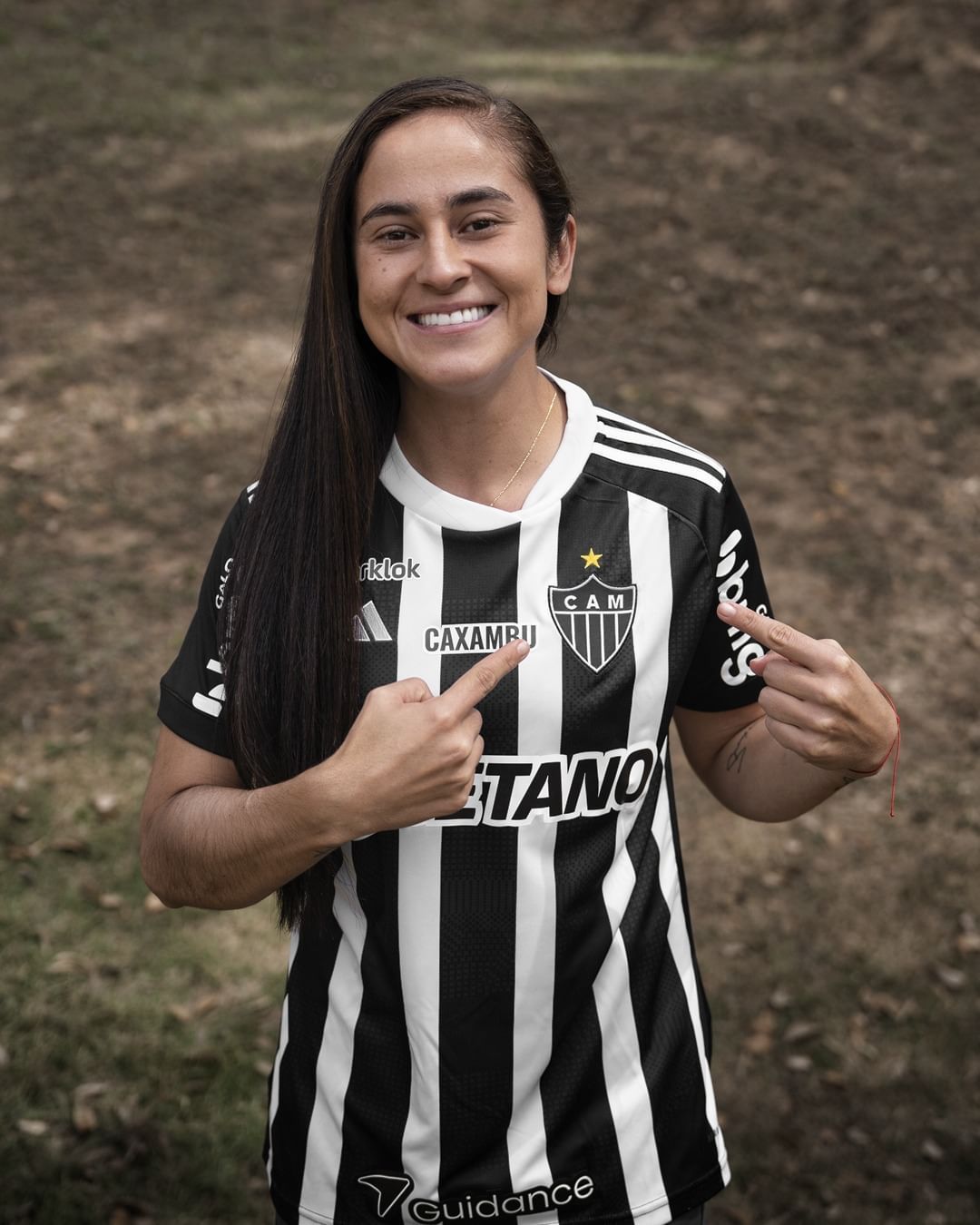 Atlético anuncia contratação de atleta com passagem por seleção