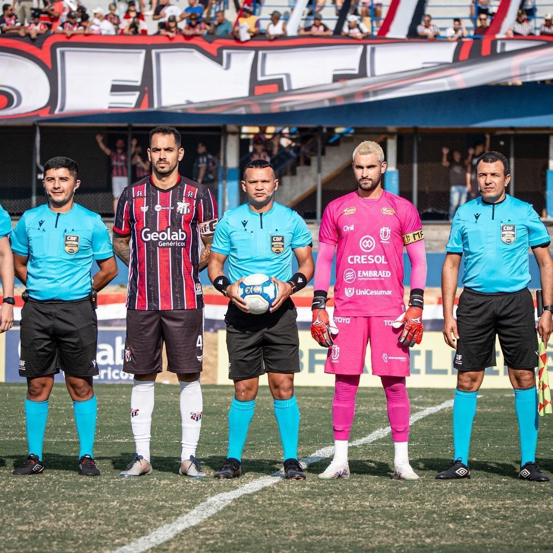 Série D terá jogos decisivos das semifinais neste domingo (15)