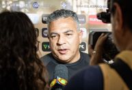 Clube da Série B anuncia demissão de técnico após menos de quatro meses de trabalho