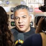 Clube da Série B anuncia demissão de técnico após menos de quatro meses de trabalho