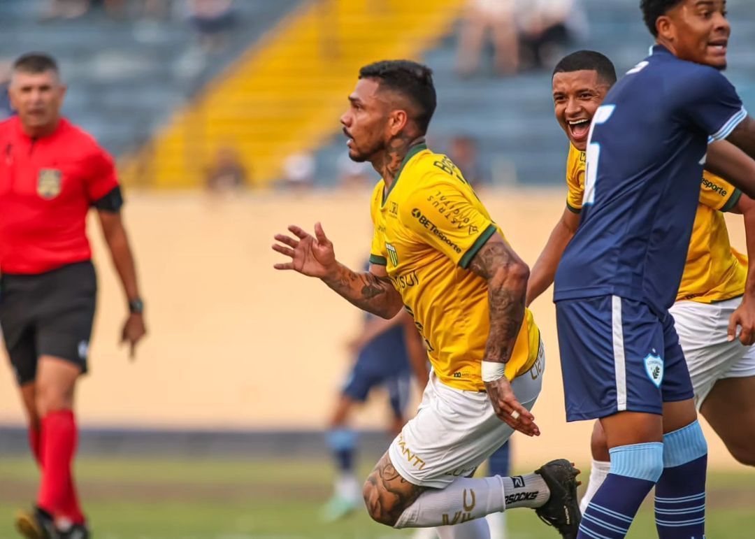 Em jogo de quatro gols e dois expulsos, Londrina e Ypiranga empatam na Série C