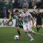 Coritiba perde para Operário-PR e aumenta sequência negativa na Série B
