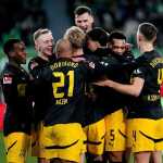 Borussia Dortmund marca três gols em cinco minutos e vence Wolfsburg pelo Alemão