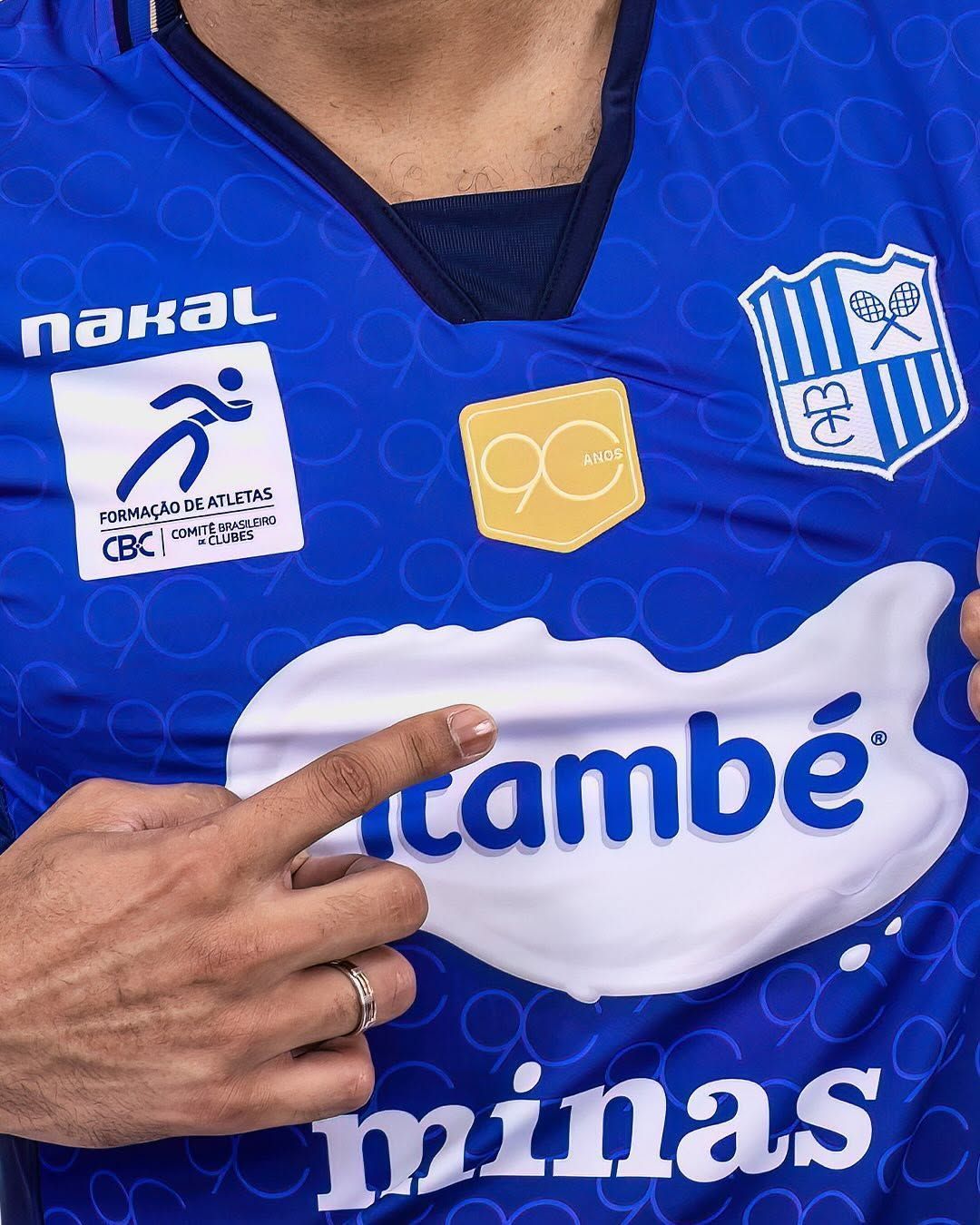 Times de Vôlei do Minas divulgam uniforme especial para 2025; veja