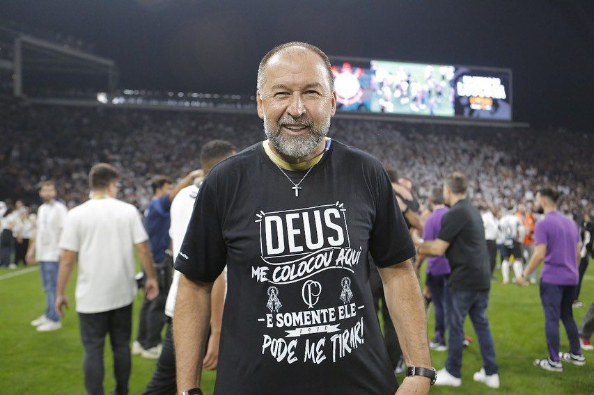 Augusto Melo, presidente do Corinthians, sofre novo pedido de impeachment