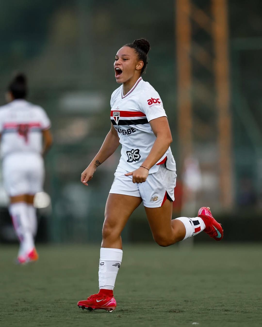 São Paulo acerta venda de atacante para time dos Estados Unidos; saiba detalhes