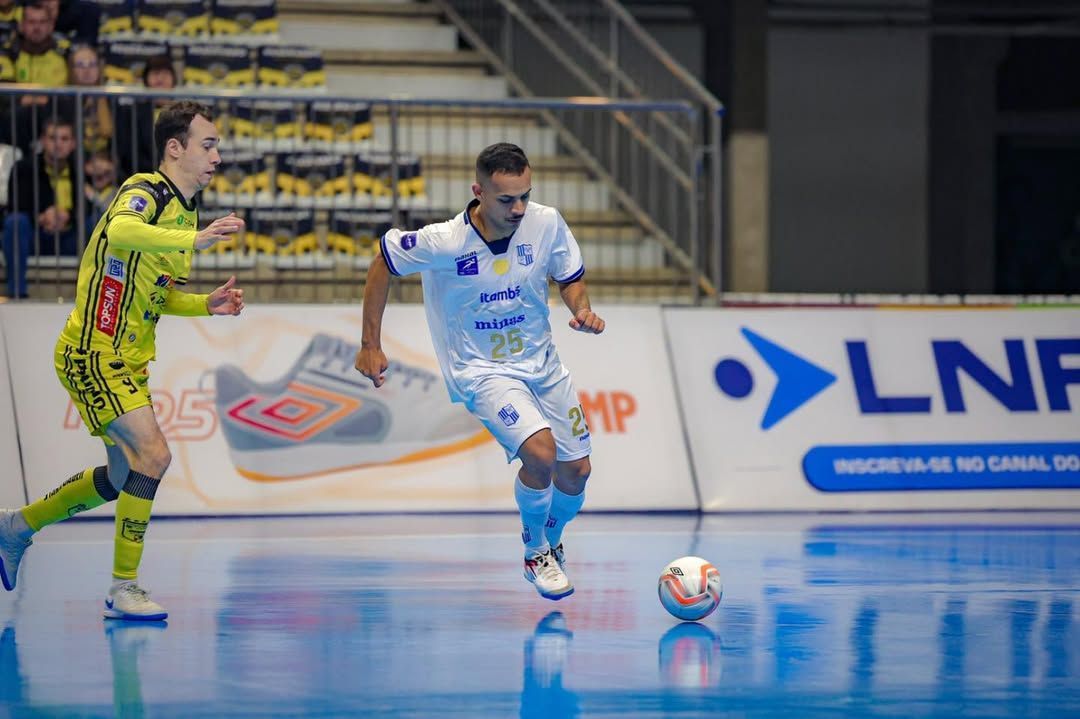 Itambé Minas é goleado pelo Jaraguá e amarga quinta derrota em seis jogos na LNF