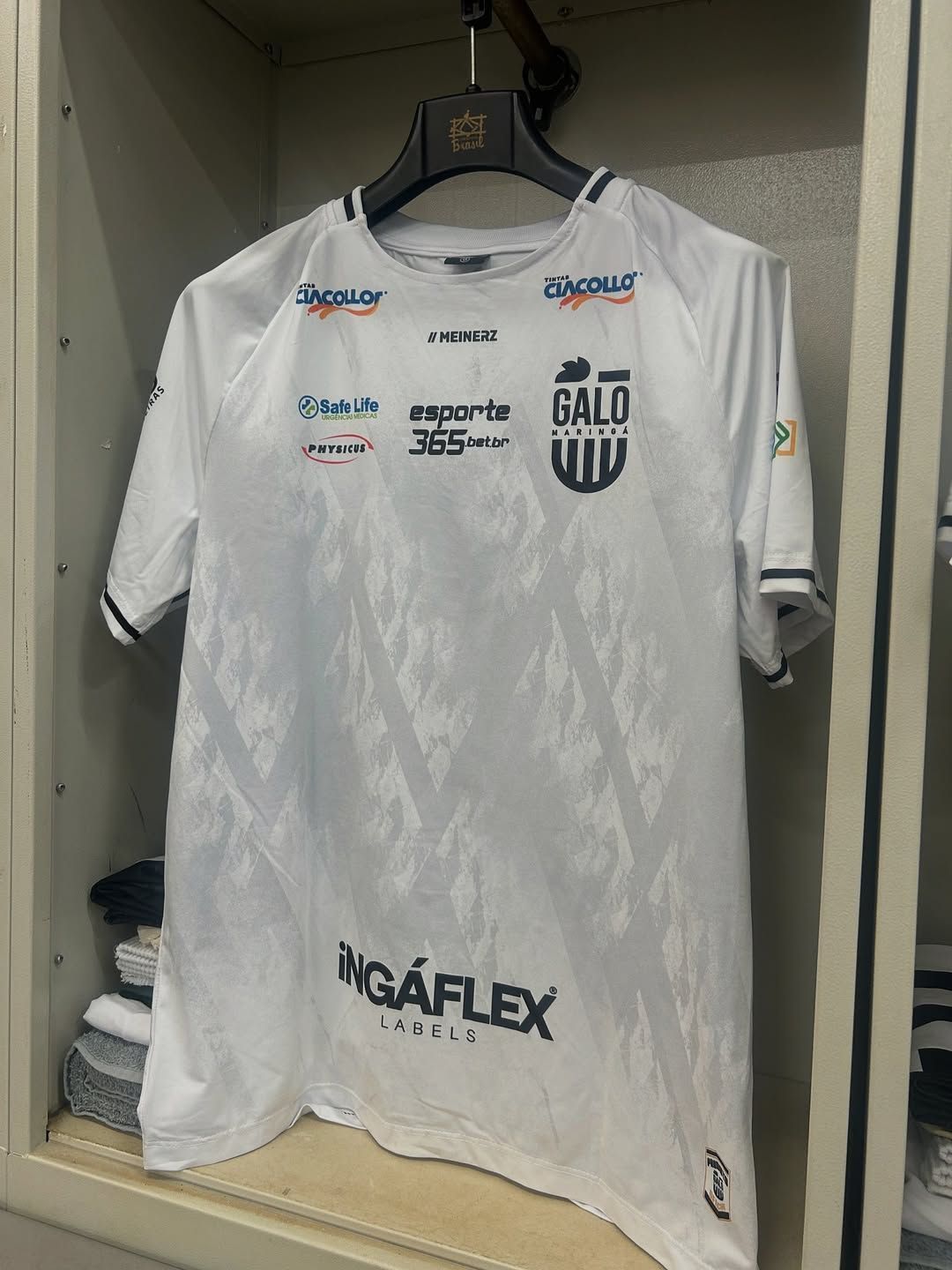 Atlético tenta impedir uso da marca ‘Galo’ por clube campeão invicto no Paraná
