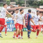 Com 'gol que Pelé não fez', Tombense vence Itabirito em jogo de cinco gols do Mineiro