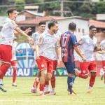 Com 'gol que Pelé não fez', Tombense vence Itabirito em jogo de cinco gols do Mineiro