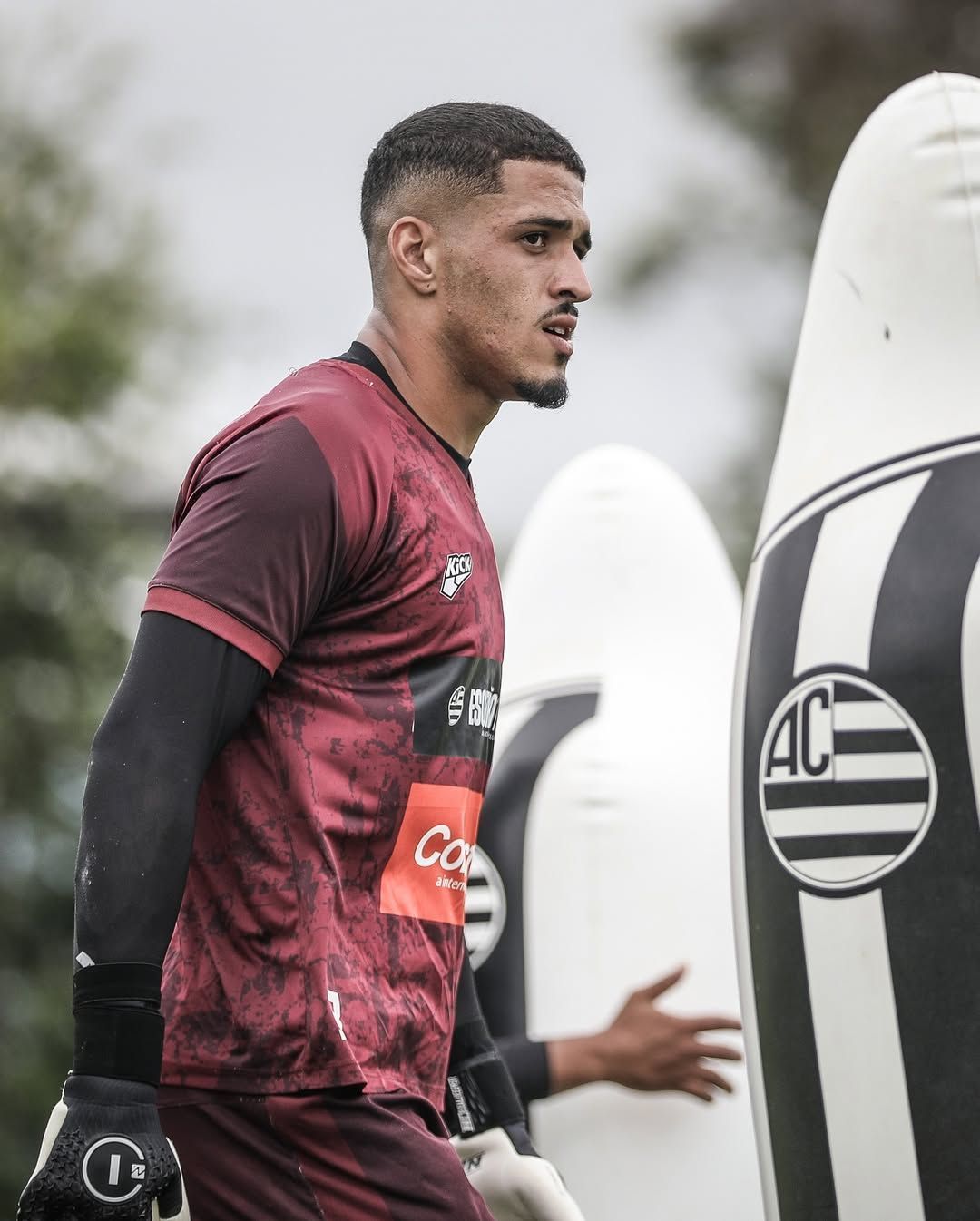 Multa de R$ 1 milhão tira titular do Athletic de duelo com Atlético pelo Mineiro