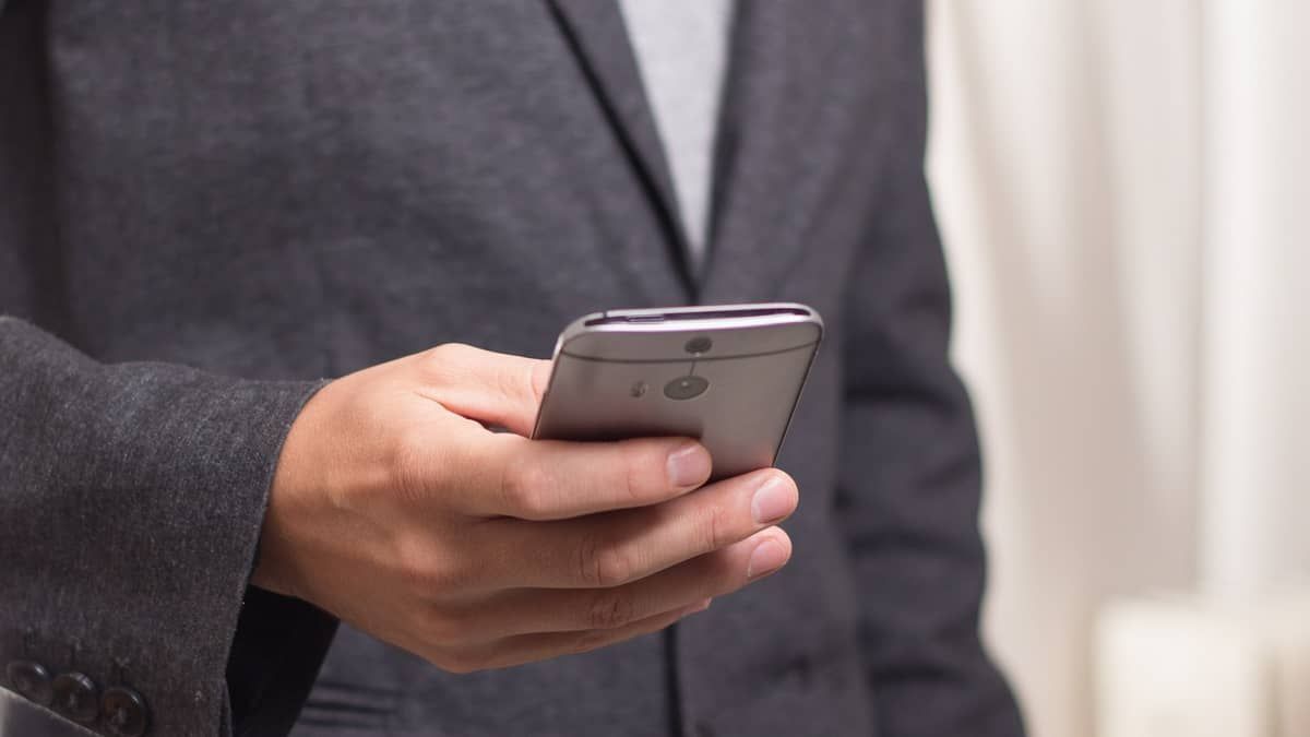 Polícia prende 24 suspeitos de integrar quadrilhas de falso call center