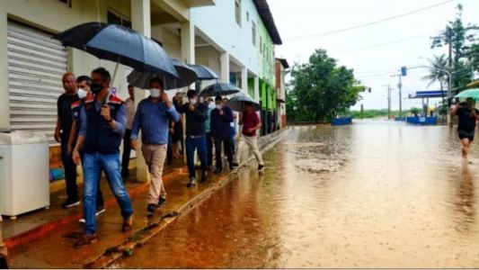 Sobe para sete o número de pessoas mortas pela chuva em Minas Gerais
