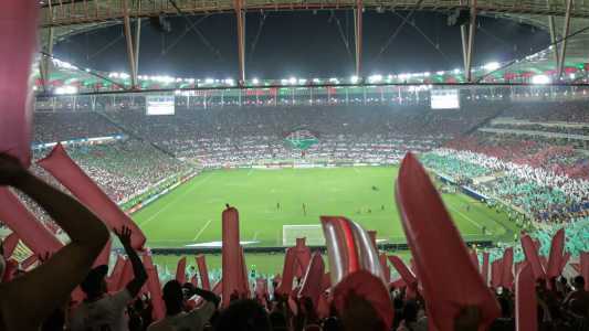 Sócios do Fluminen se lotaram o Maracanã diante do Internacional, na Libertadores