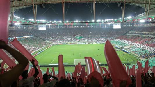 Sócios do Fluminen se lotaram o Maracanã diante do Internacional, na Libertadores