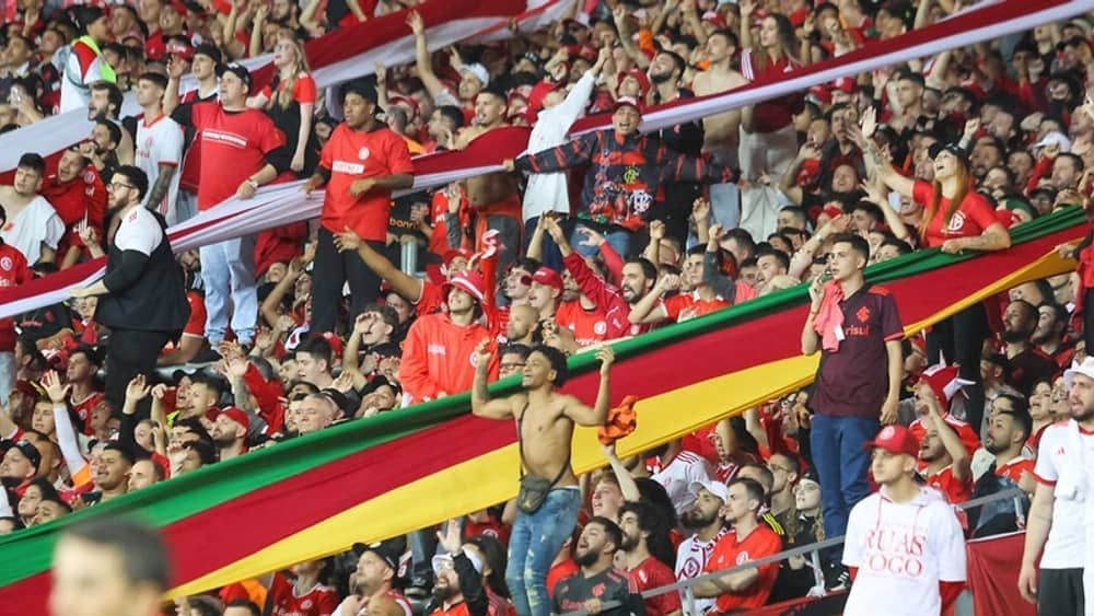 Precisando de apoio, Inter faz promoção de ingressos para enfrentar o Santos