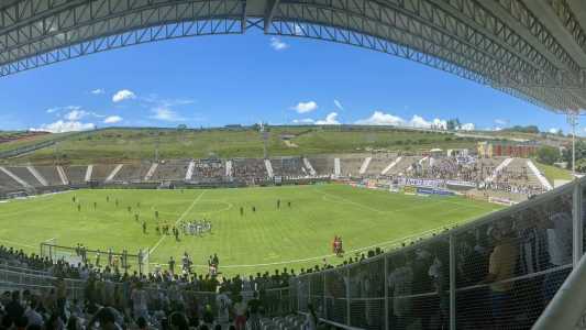 Sol forte em Muriaé neste domingo (29)