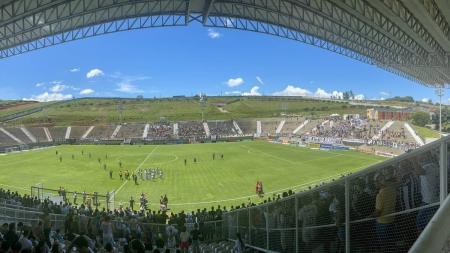 Sol forte em Muriaé neste domingo (29)