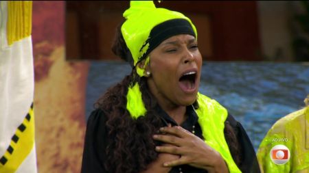 Sol Vega no Sincerão