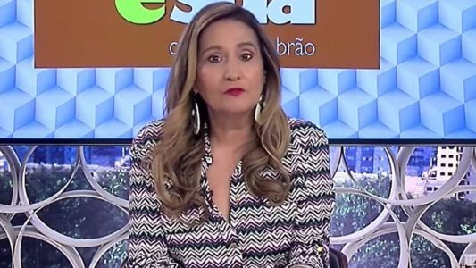 Apresentadora Sonia Abrão