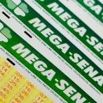 Mega-Sena concurso 2.613: veja dezenas sorteadas neste sábado