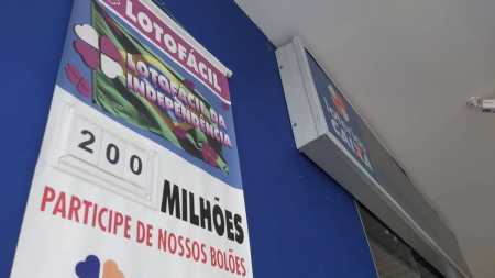 Sortudo vai levar para casa o valor total de R$ R$2.955.552,77; aposta foi feita em casa lotérica na região Leste da capital