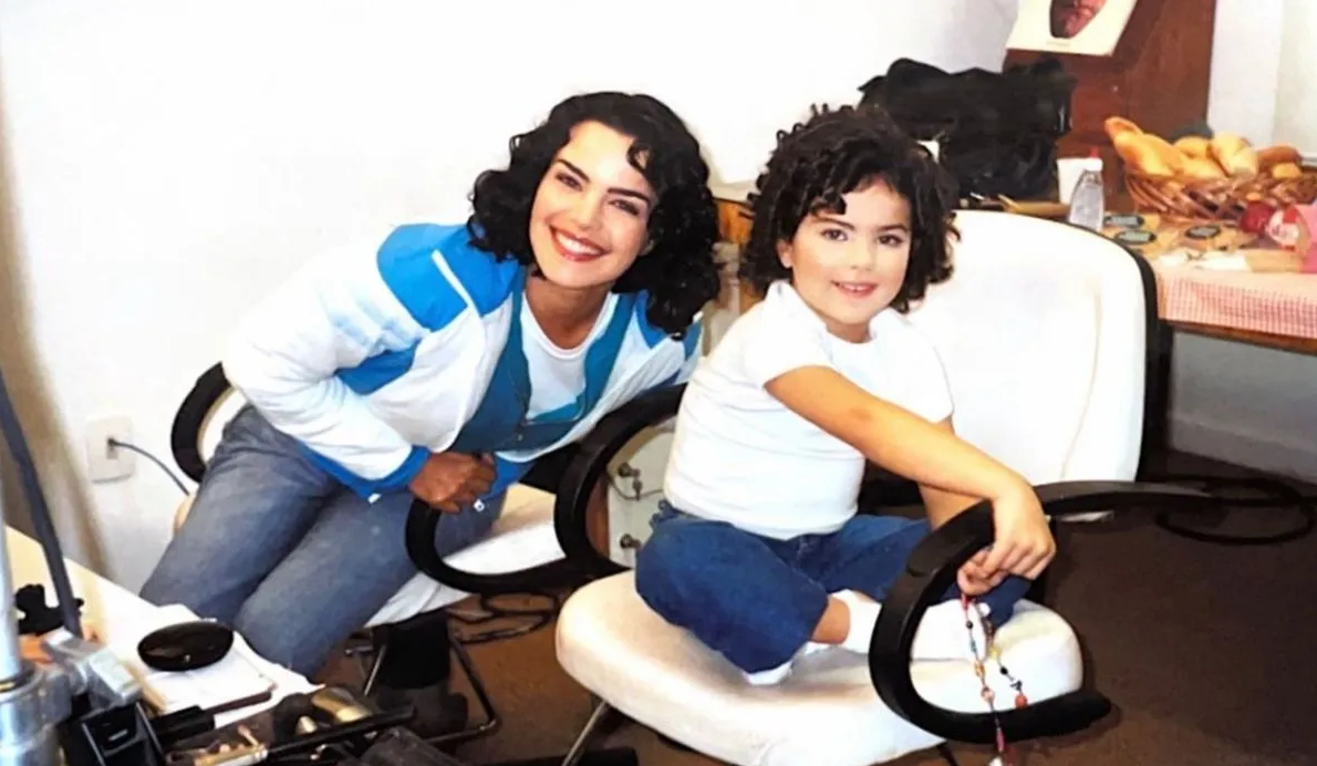Lembra dela? Mini Ana Paula Arósio reaparece; veja como ela está