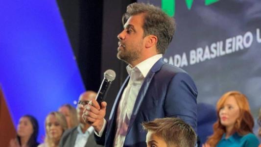“Sou perseguido político”, diz Pablo Marçal após operação da PF.