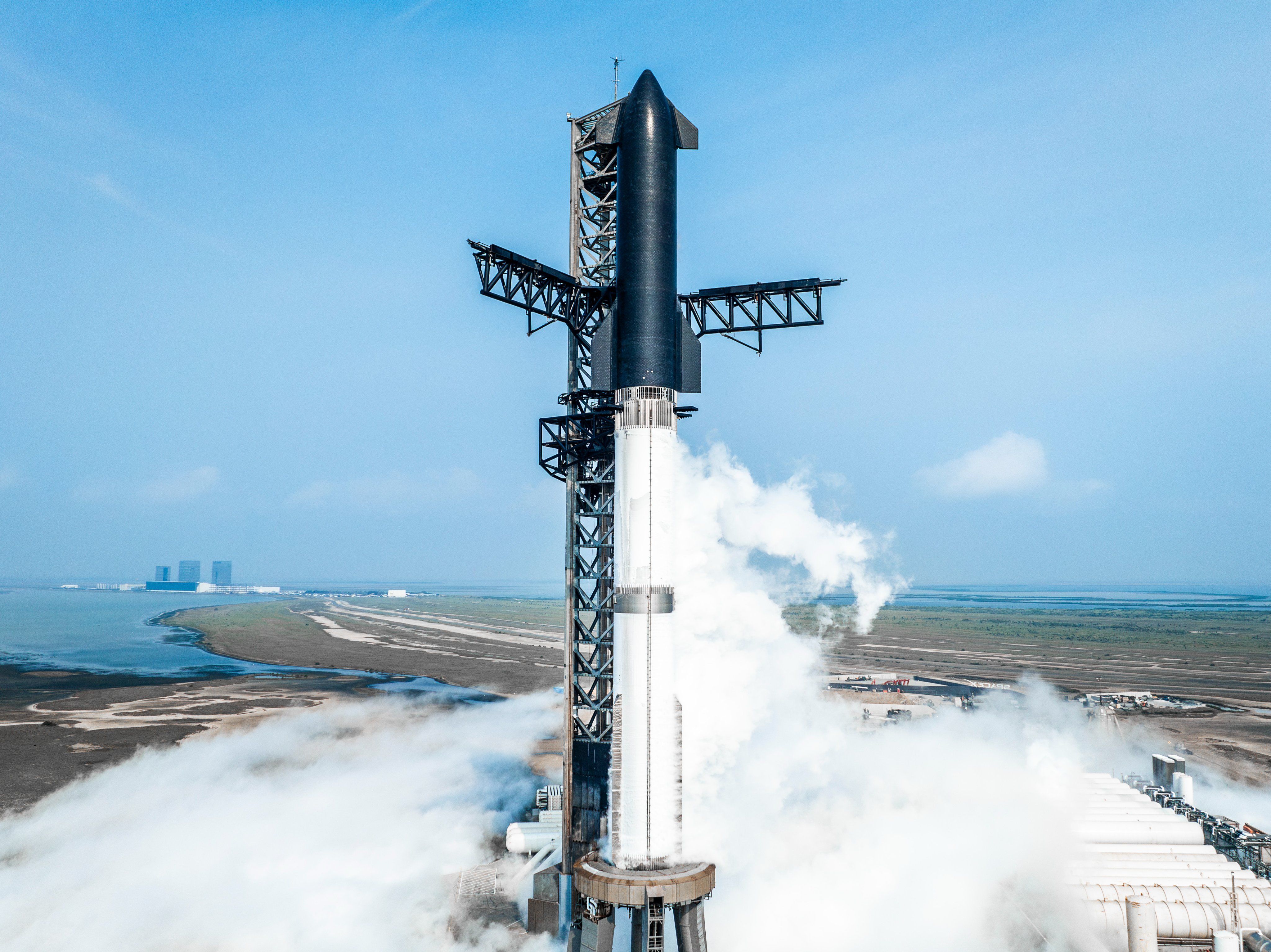 SpaceX: maior nave do mundo deve ser lançada nesta quinta-feira (6); saiba como acompanhar missão