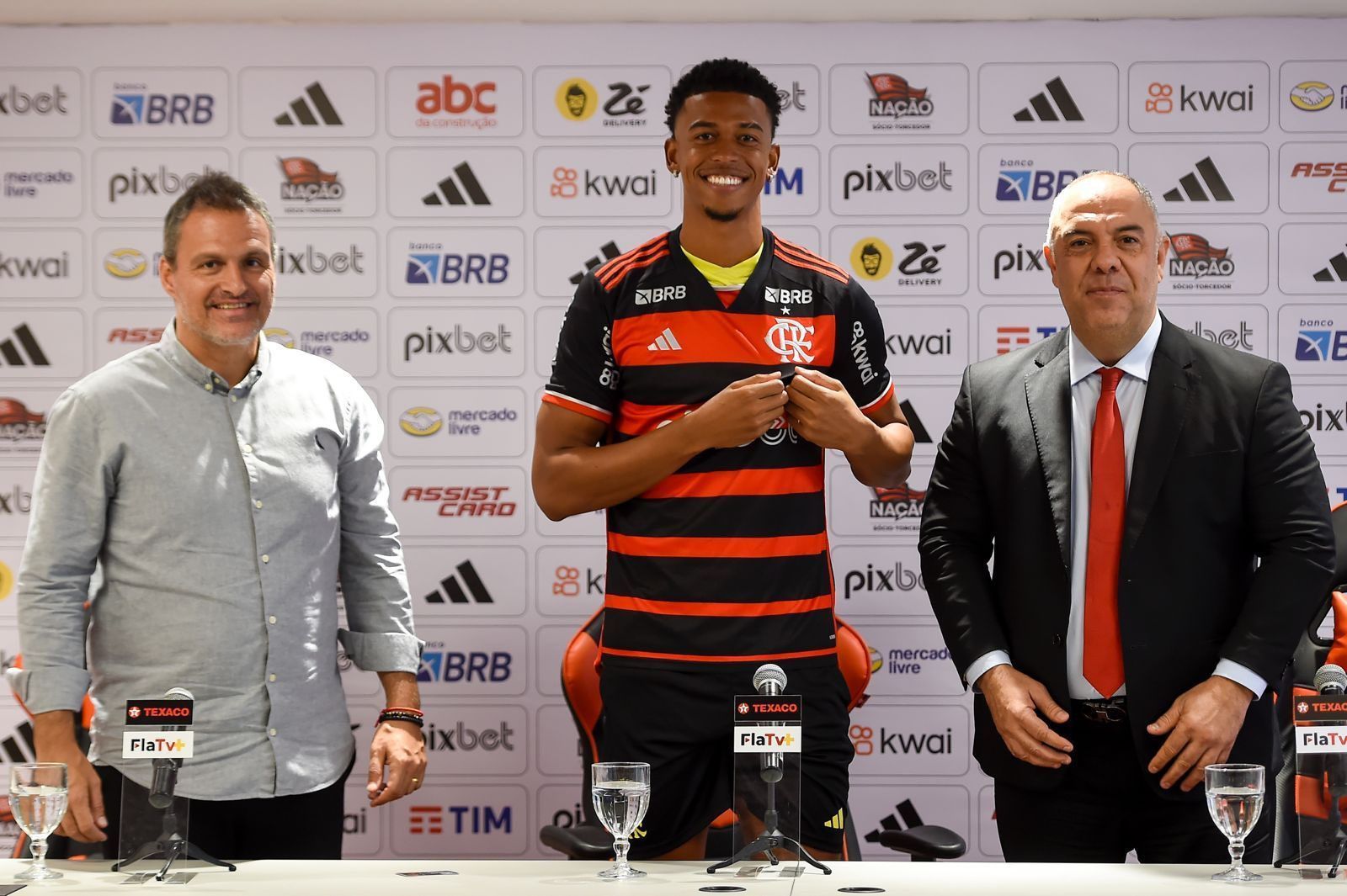 Diretoria do Flamengo detona calendário e crítica CBF: 'Interesse comercial'