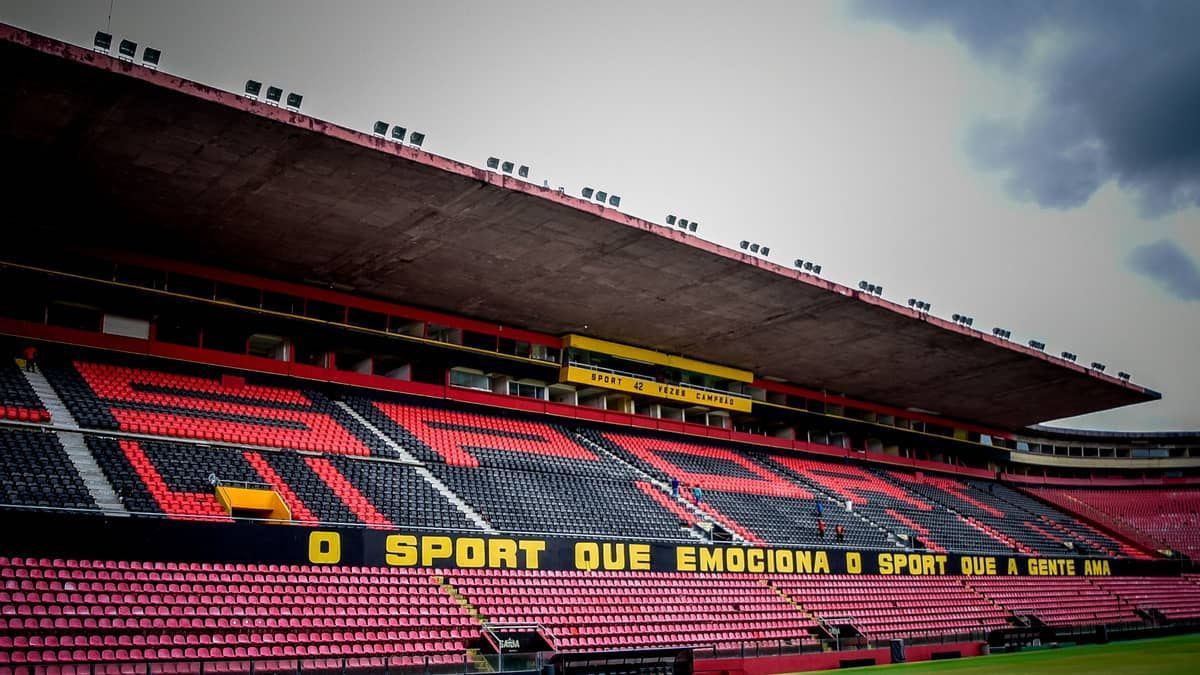 Sport no mercado da bola: contratações, saídas e negociações
