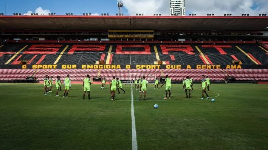 Sport treinou nesta manhã na Ilha do Retiro