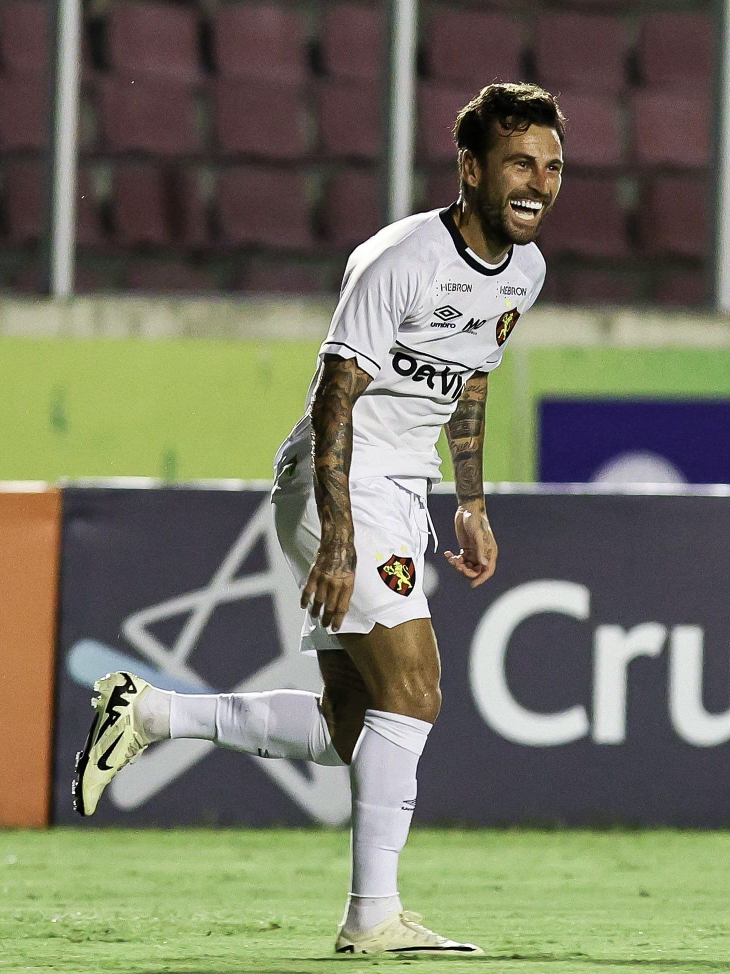 Lucas Lima estreia com gol, e Sport vence o Itabaiana pela Copa do Nordeste