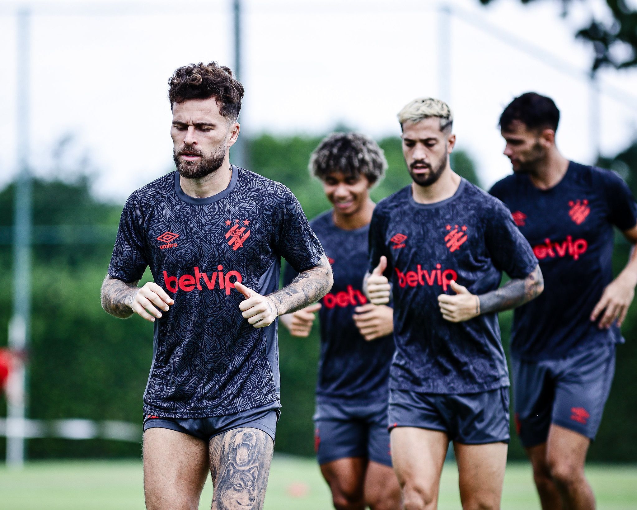 Ex-Inter, Lucas Lima pede que futebol se mobilize para ajudar o RS