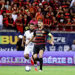 Sport sofre com expulsões e leva virada do Avaí pela Série B