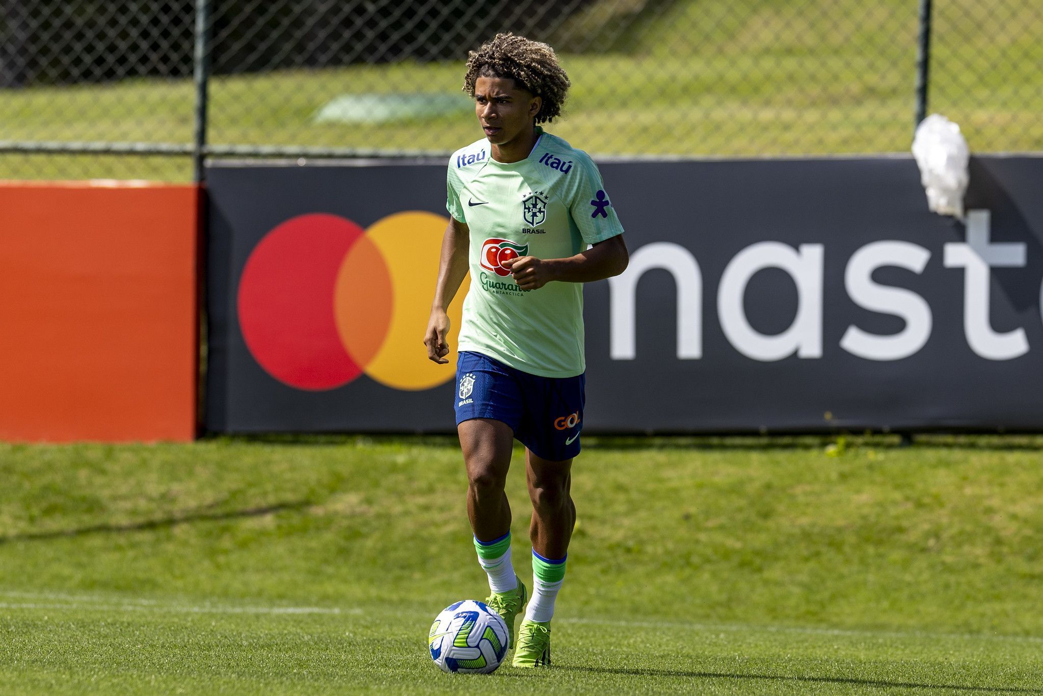 Ex-Sport, Pedro Lima é convocado para defender Seleção Sub-20