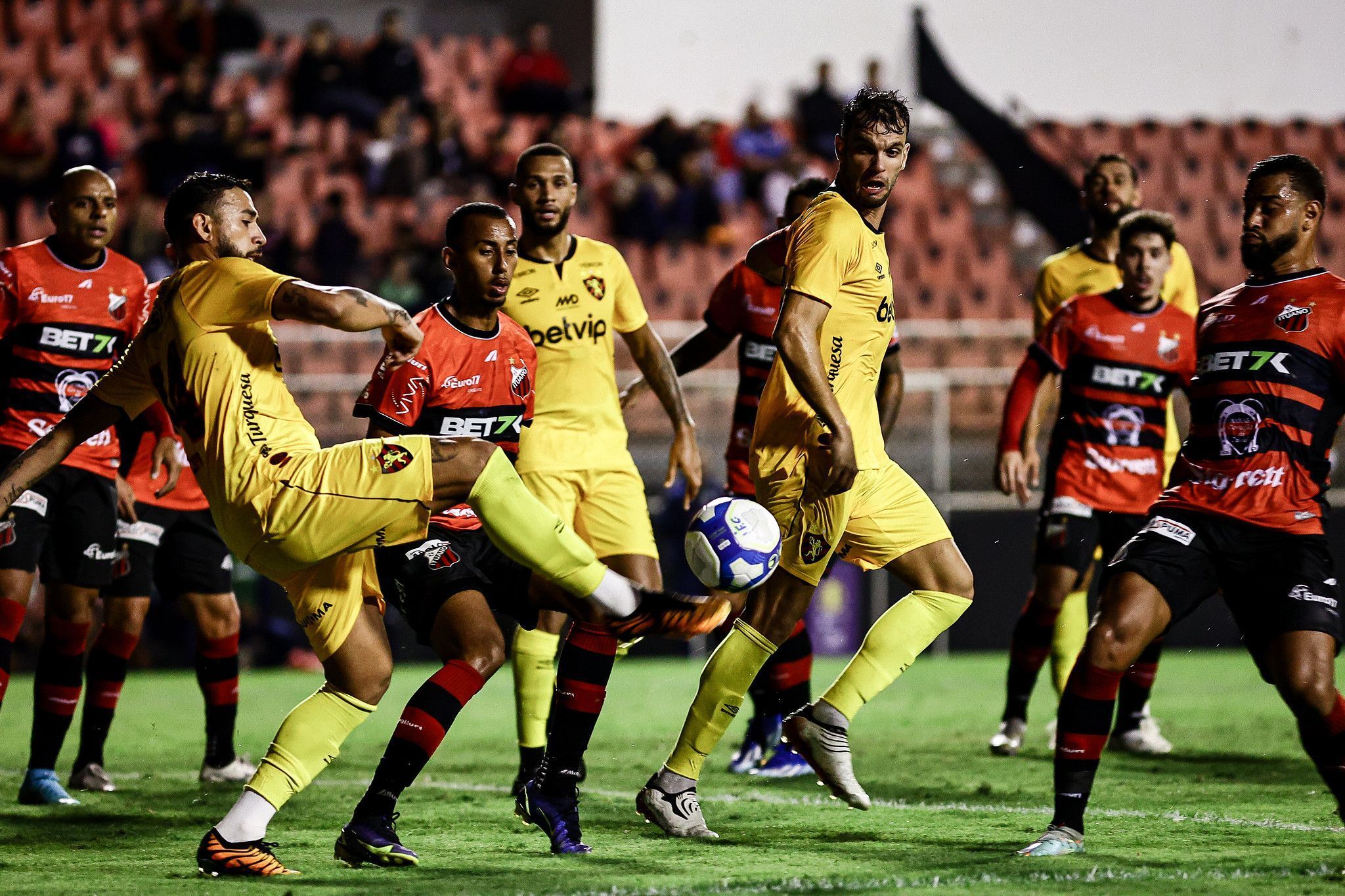 Sport é surpreendido pelo Ituano e perde pela primeira vez na Série B