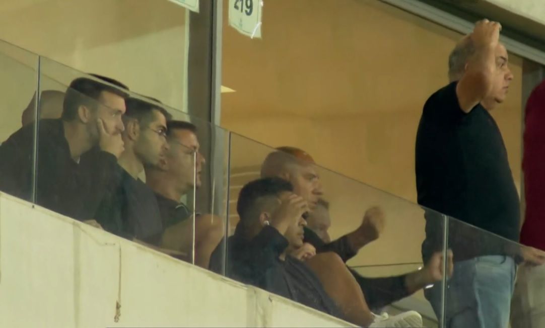 Antes de anúncio, Pepa vai a jogo do Sport e comemora gol pela Série B