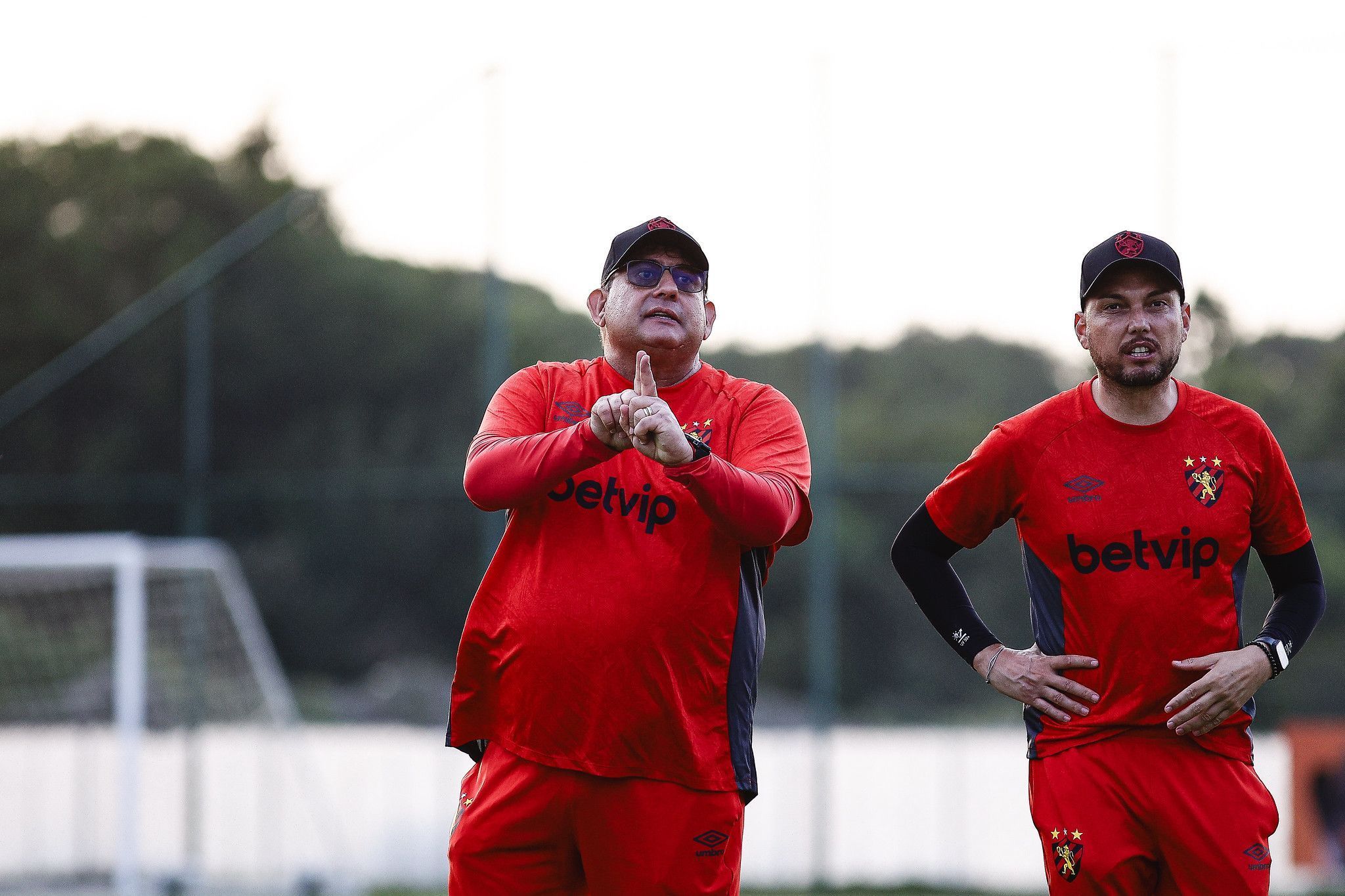 Sport faz confronto direto com o Vila Nova para voltar ao G4 da Série B