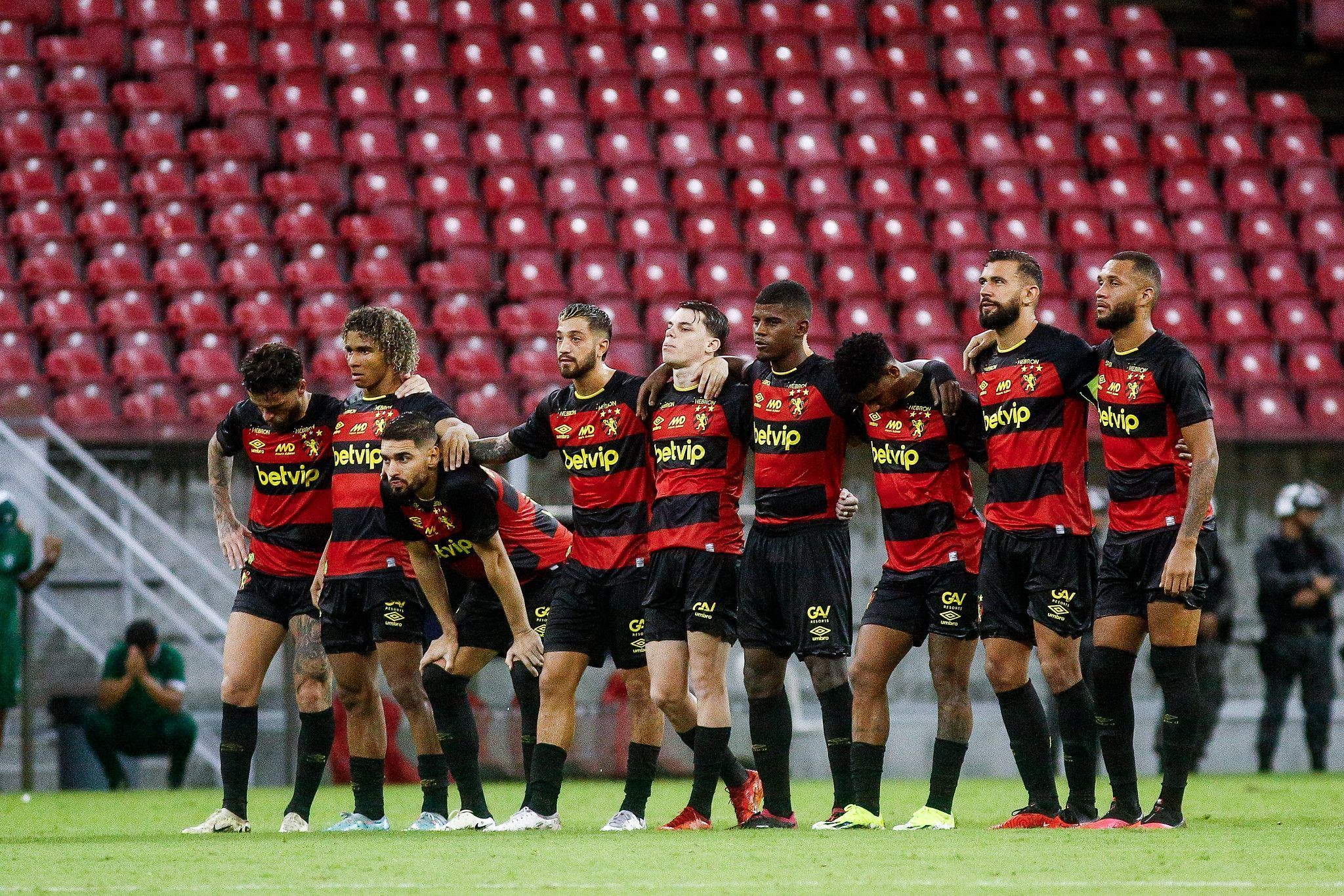 Soso lamenta sufoco que Sport passou na Copa do Brasil: 'Sofremos demais'