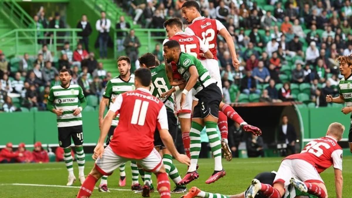 Sporting e Arsenal empatam pelas oitavas de final da Liga Europa