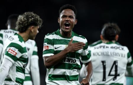 Geny Catamo comemora gol em Sporting 6 x 0 AVS, pela Liga Portugal 2025/2026