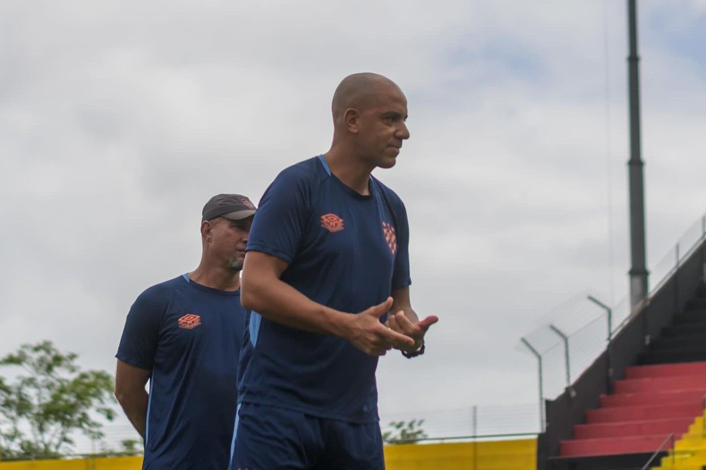 Sport e CRB fazem confronto de G4 da Copa do Nordeste na Ilha do Retiro