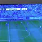 Na Europa, atacante do Cruzeiro assiste a jogo do sub-20: 'Para cima, irmãos!'